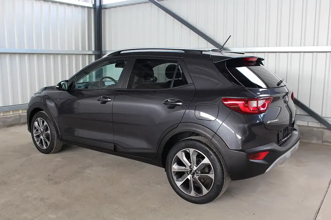 Kia Stonic Vision - Thumbnail 7