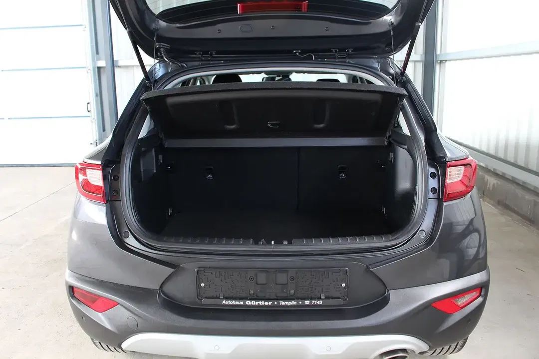 Kia Stonic Vision - Thumbnail 9