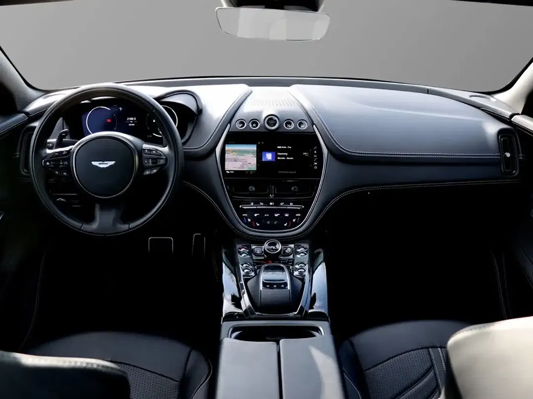 Aston Martin DBX 707 - Thumbnail 13