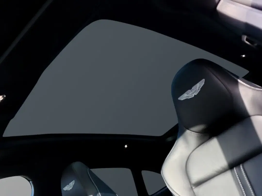 Aston Martin DBX 707 - Thumbnail 20