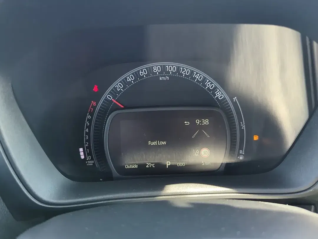 Toyota Aygo X CVT - Thumbnail 13