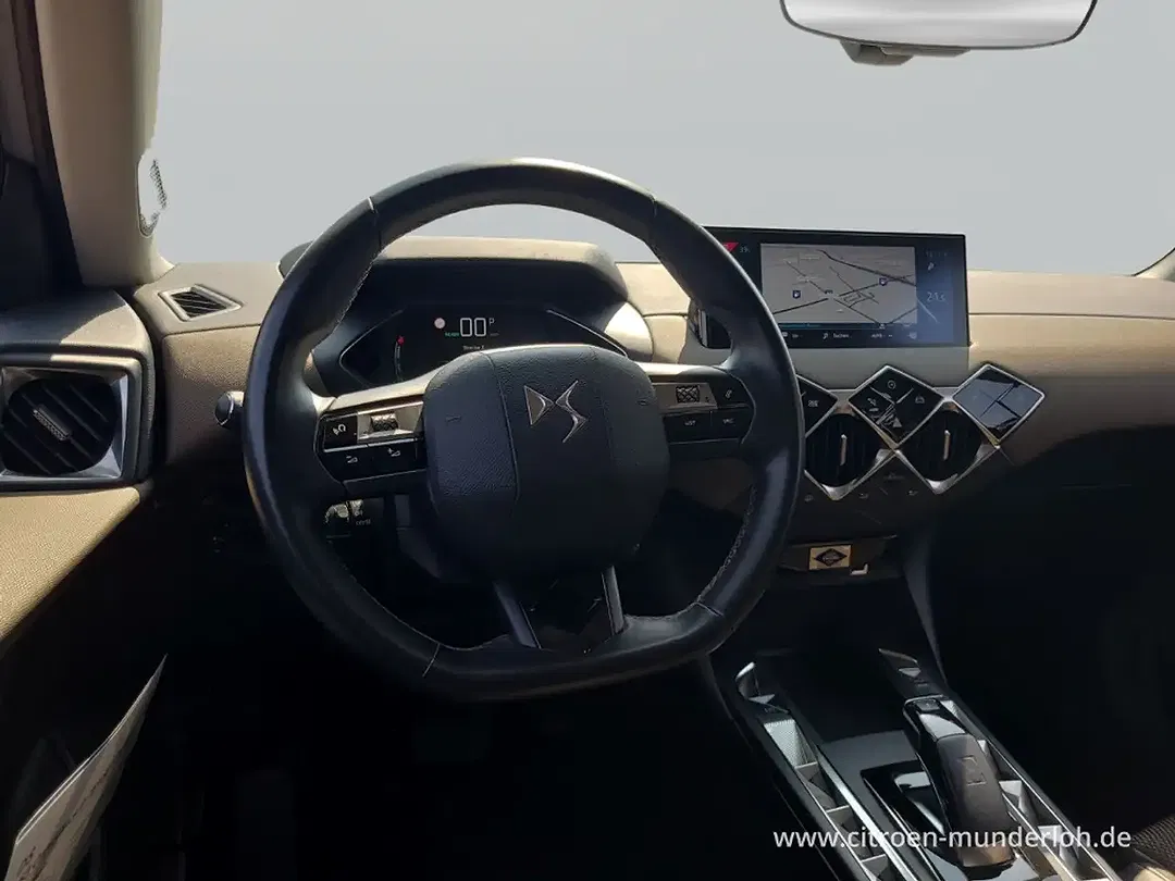 DS Automobiles DS 3 - Thumbnail 8