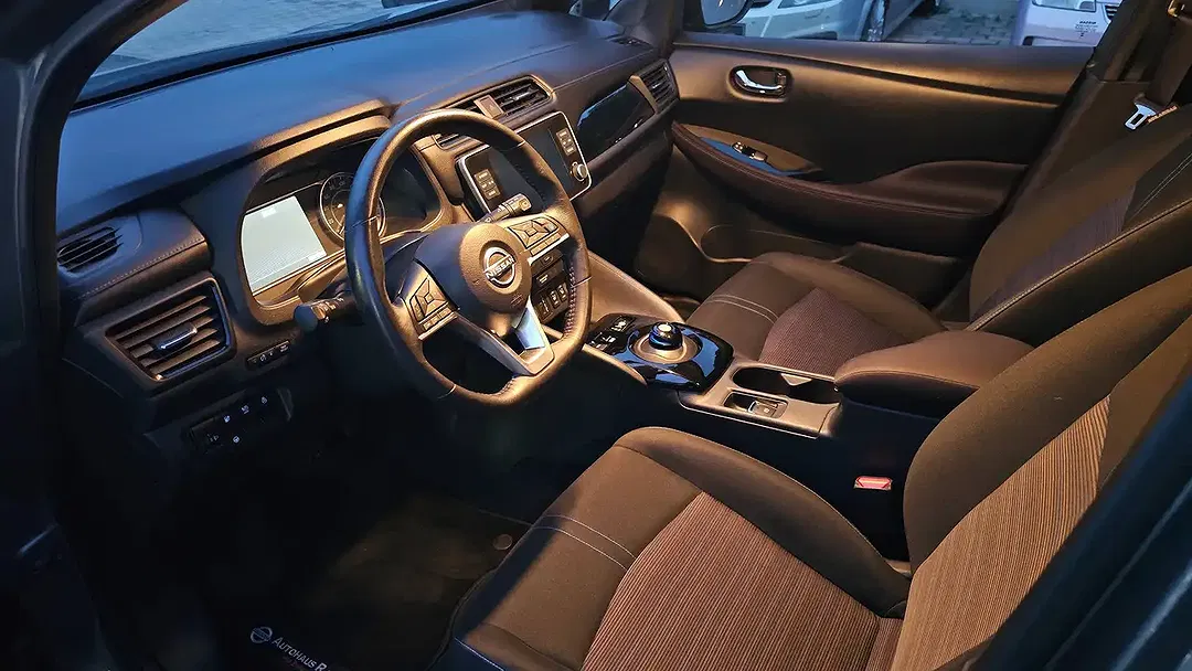 Nissan Leaf N-Connecta - Thumbnail 10