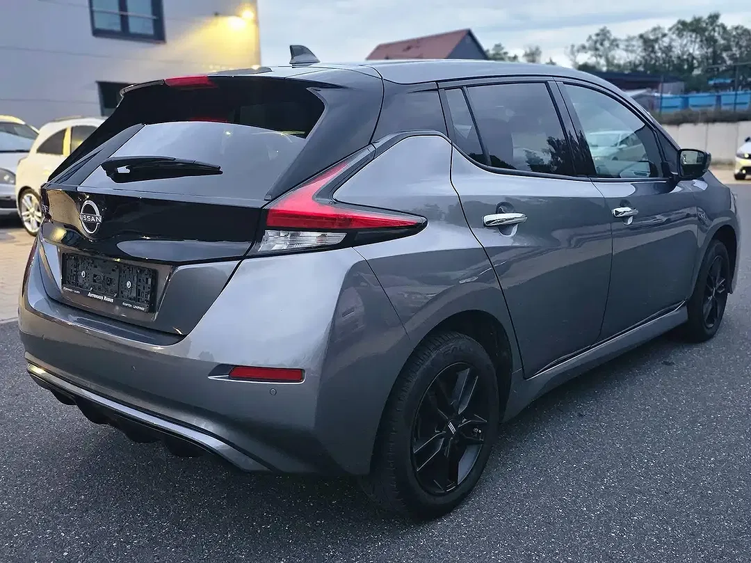 Nissan Leaf N-Connecta - Thumbnail 3