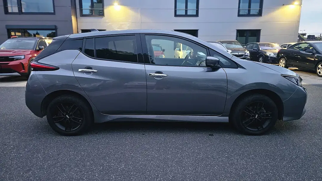 Nissan Leaf N-Connecta - Thumbnail 4