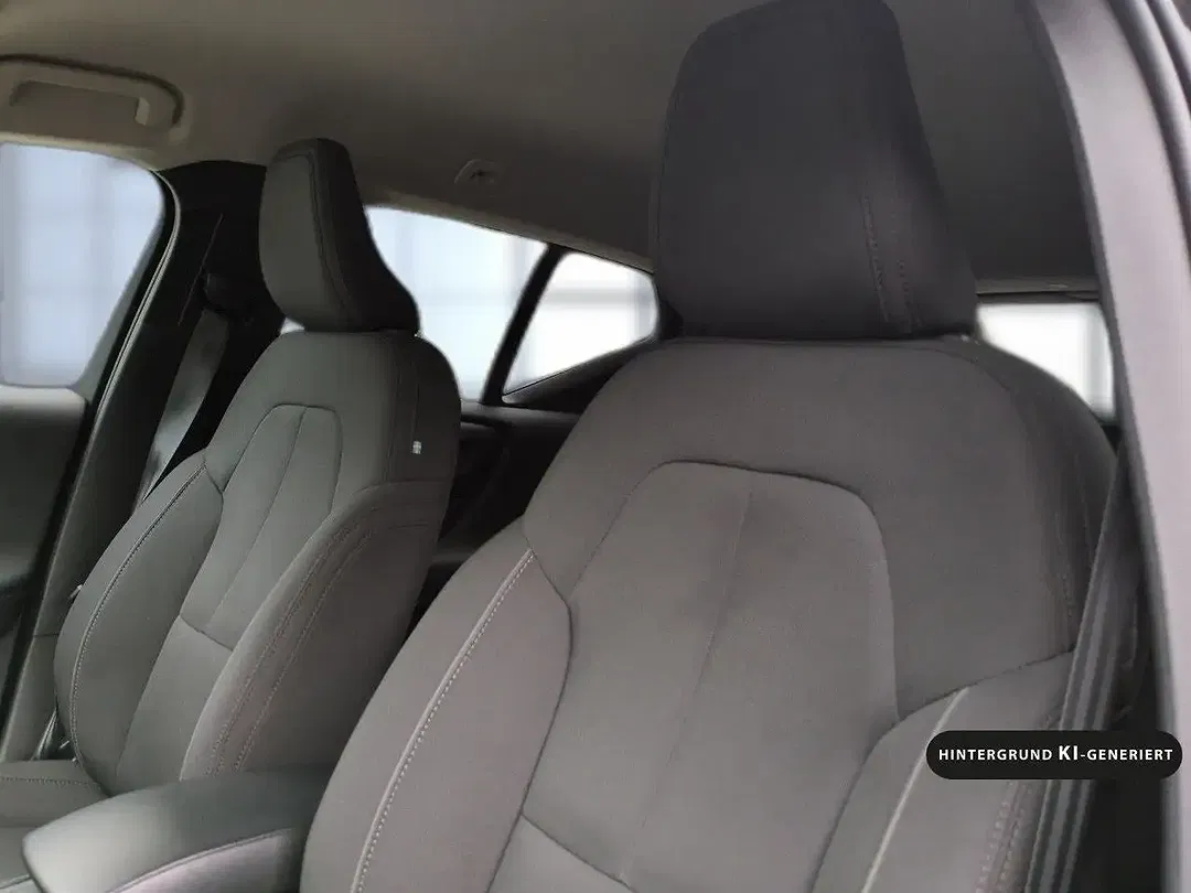 Volvo XC40 T3 AUT Momentum Pro - Thumbnail 9