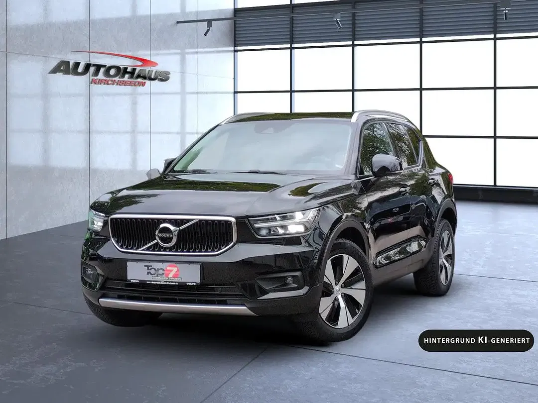 Volvo XC40 T3 AUT Momentum Pro - Thumbnail 1