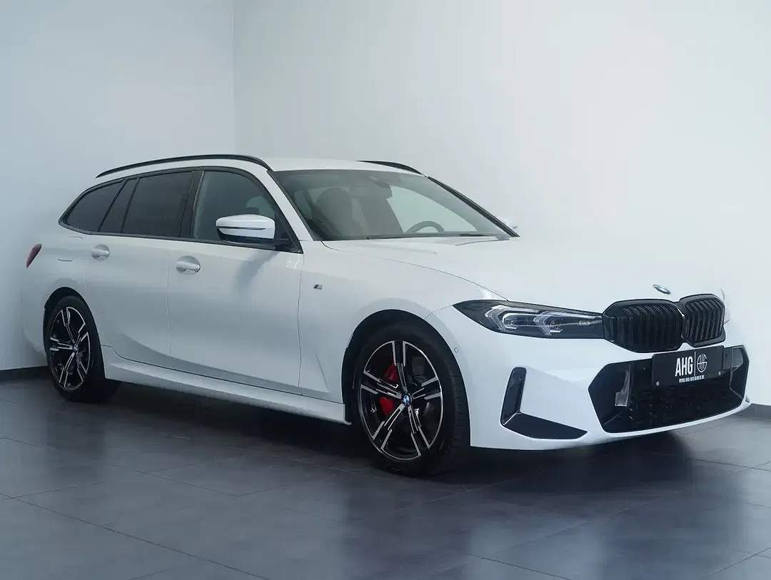 BMW 318 Touring M Sport Pro - foto 2