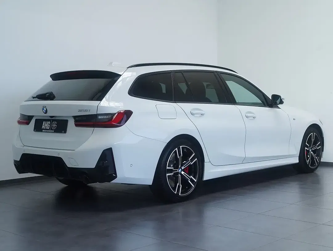 BMW 318 Touring M Sport Pro - Thumbnail 4