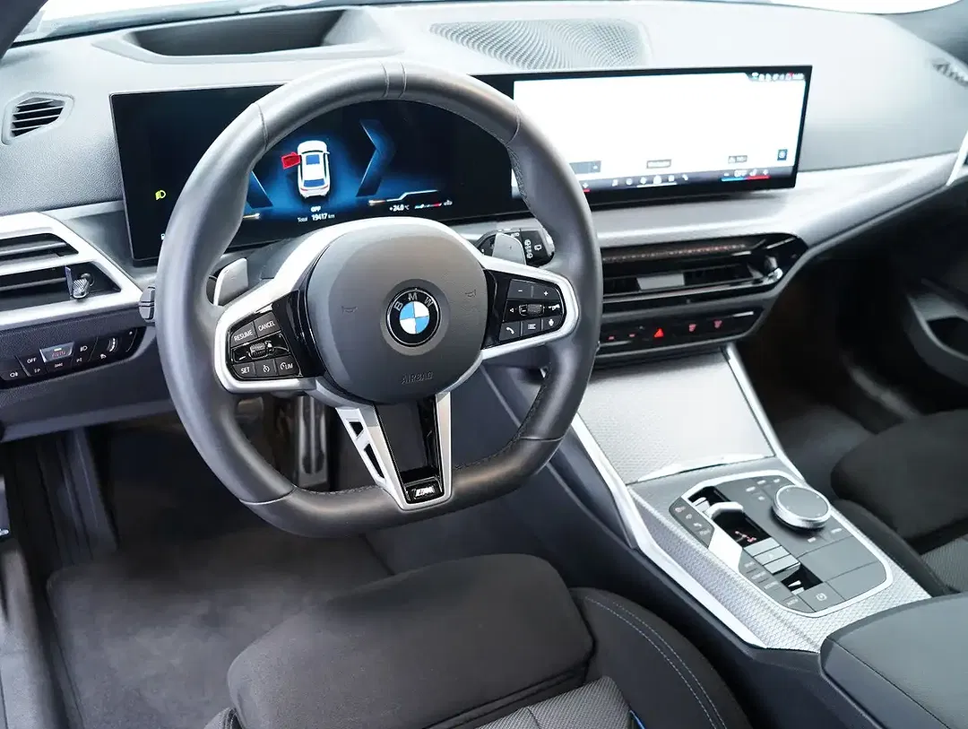 BMW 318 Touring M Sport Pro - Thumbnail 5