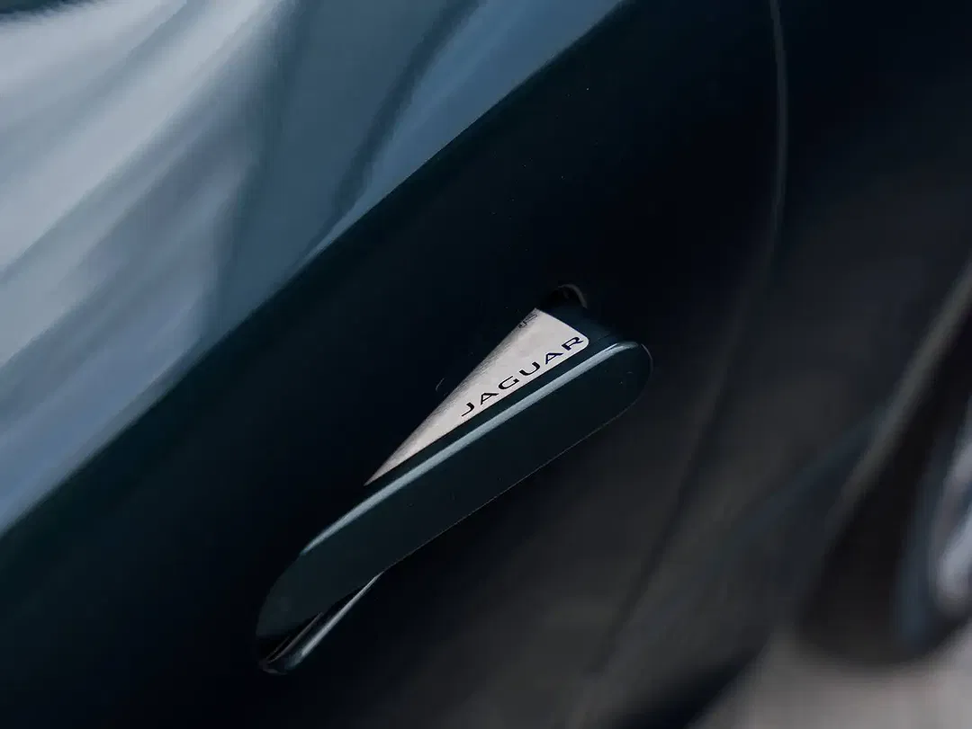 Jaguar F-Type P300 2.0 Coupe R-Dynamic - Thumbnail 8