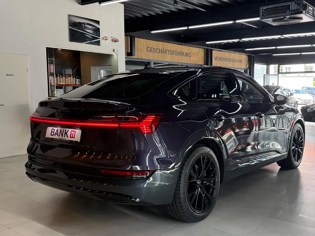 Audi e-tron 50 quattro Sportback advanced exclusive - Thumbnail 7