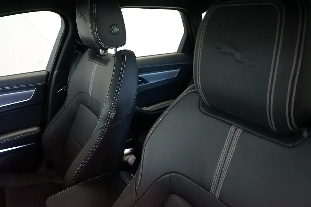 Jaguar XF D200 Sportbrake R-Dynamic - Thumbnail 11