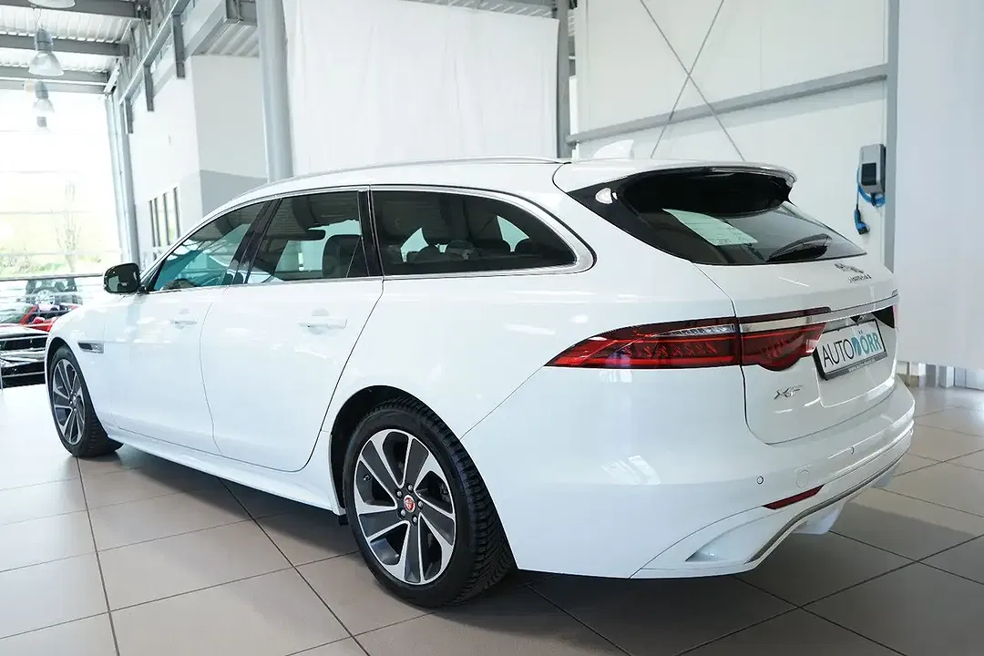 Jaguar XF D200 Sportbrake R-Dynamic - Thumbnail 3