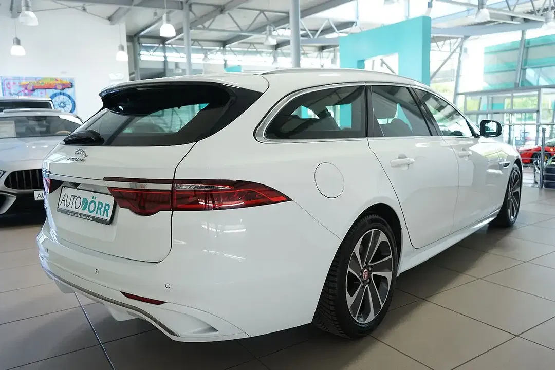 Jaguar XF D200 Sportbrake R-Dynamic - Thumbnail 5