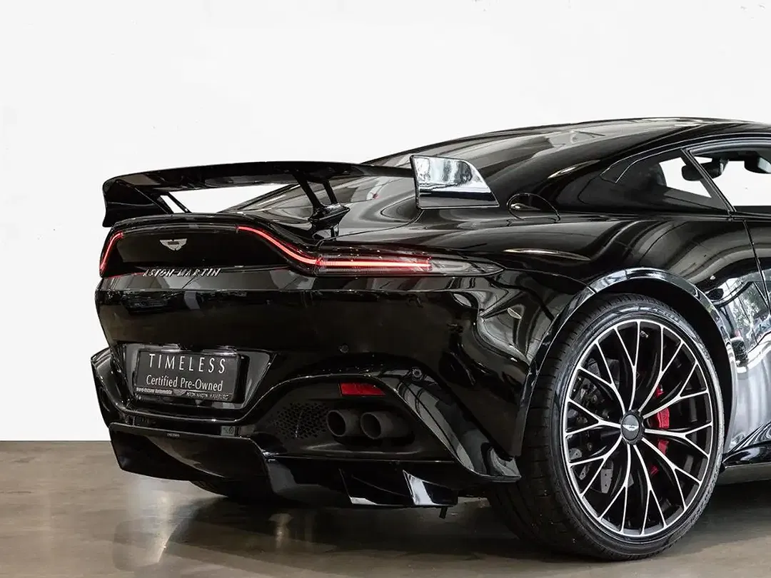 Aston Martin Vantage V8 Coupe - Thumbnail 9