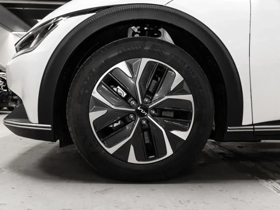 Kia EV6 77.4 kWh - Thumbnail 4