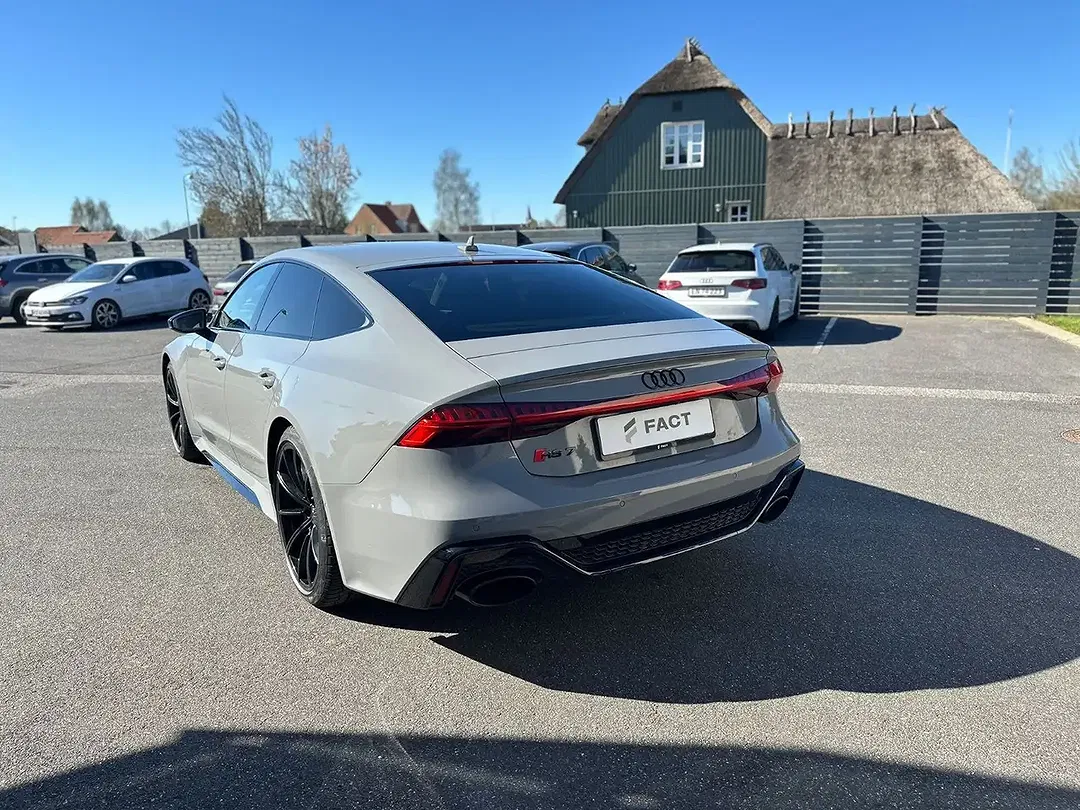 Audi RS7 4.0 TFSI quattro Sportback - Thumbnail 4