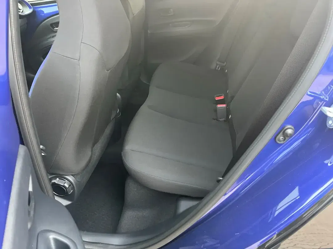 Toyota Aygo X Air Teamplayer - Thumbnail 8