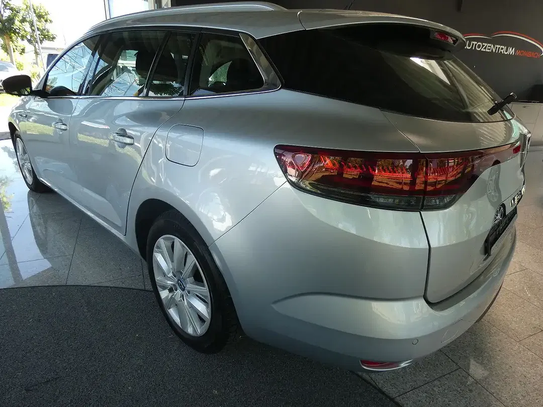 Renault Megane Business Edition - Thumbnail 5