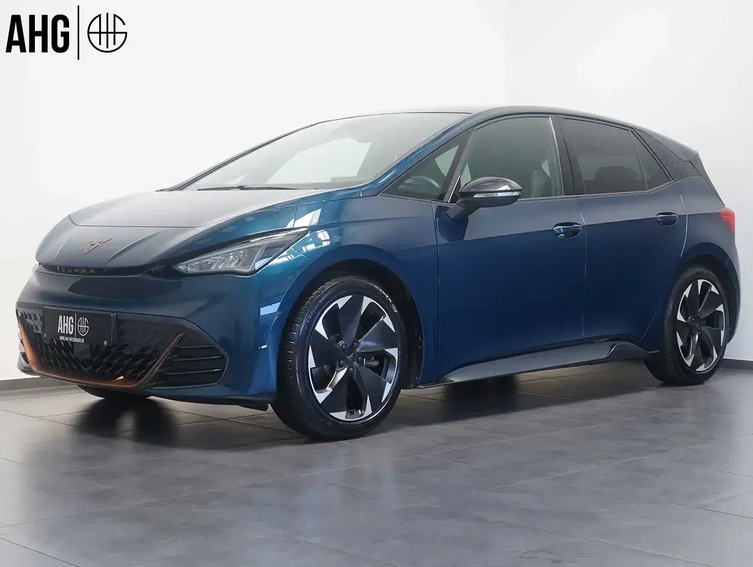 CUPRA Born - Thumbnail 1