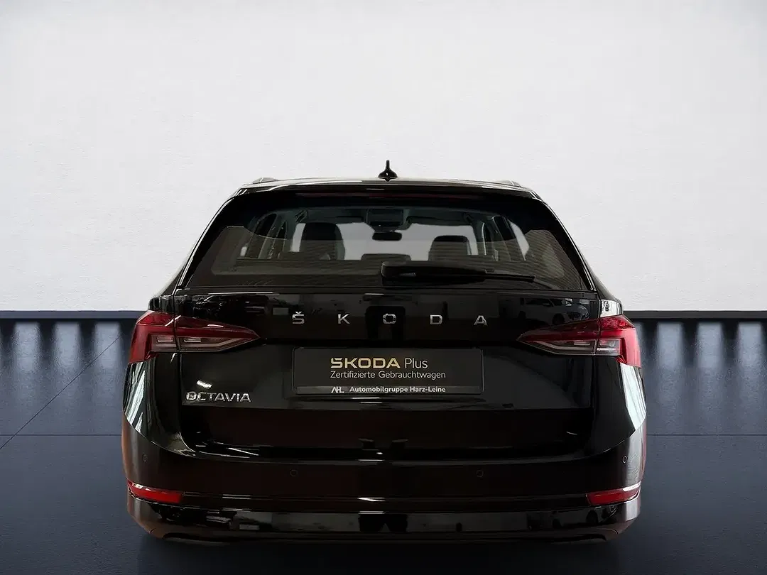 Skoda Octavia 2.0 TDI DSG Combi Style - Thumbnail 4