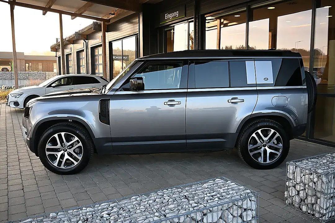 Land Rover Defender P400e 2.0 AUT PHEV 110 SE - foto 2