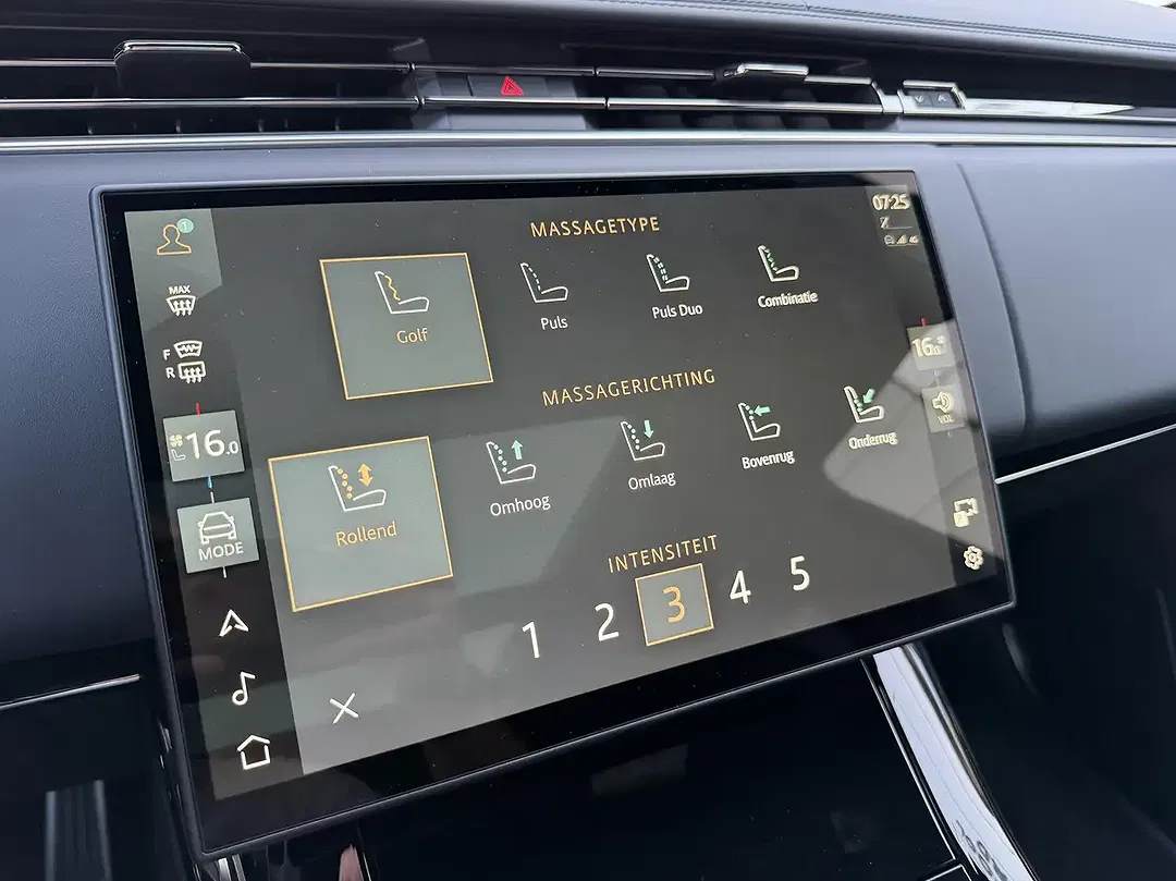 Land Rover Range Rover Sport P550e Autobiography - Thumbnail 11