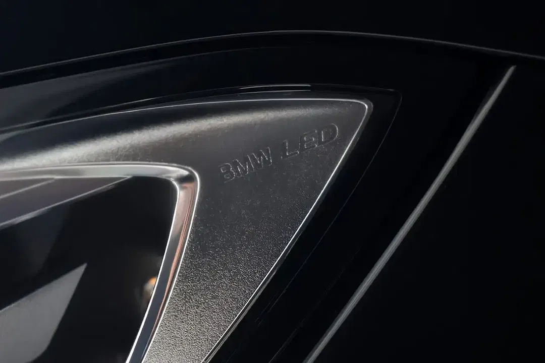 BMW 320 xDrive Touring - Thumbnail 8