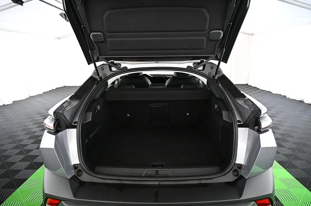 Peugeot 408 180 e-EAT8 PHEV Allure - Thumbnail 35