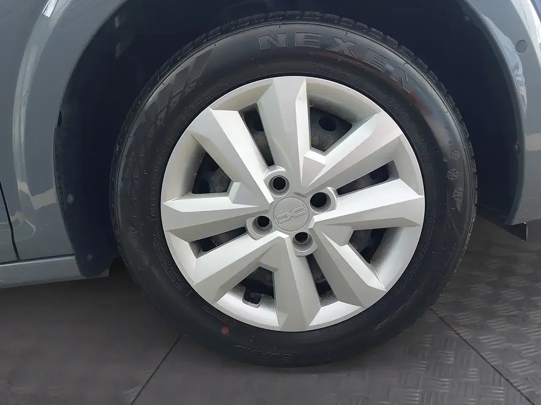 Dacia Sandero TCe CVT Expression - Thumbnail 14
