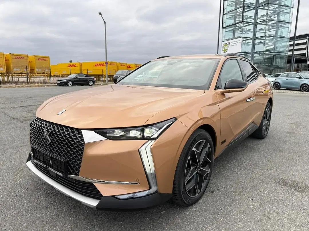 DS Automobiles DS 4 - foto 1