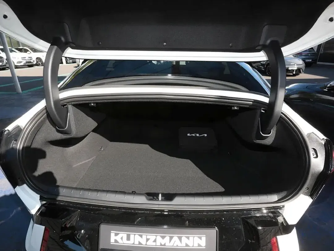 Kia EV4 81.4 kWh GT-Line - Thumbnail 4