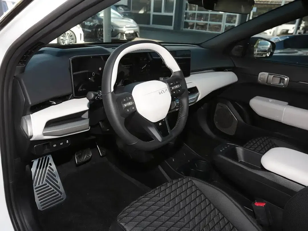 Kia EV4 81.4 kWh GT-Line - Thumbnail 5