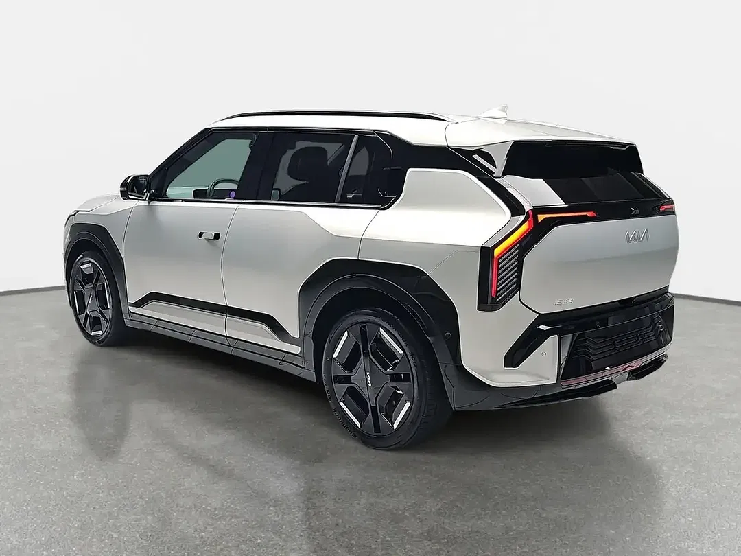 Kia EV3 81.4 kWh GT-Line - Thumbnail 4