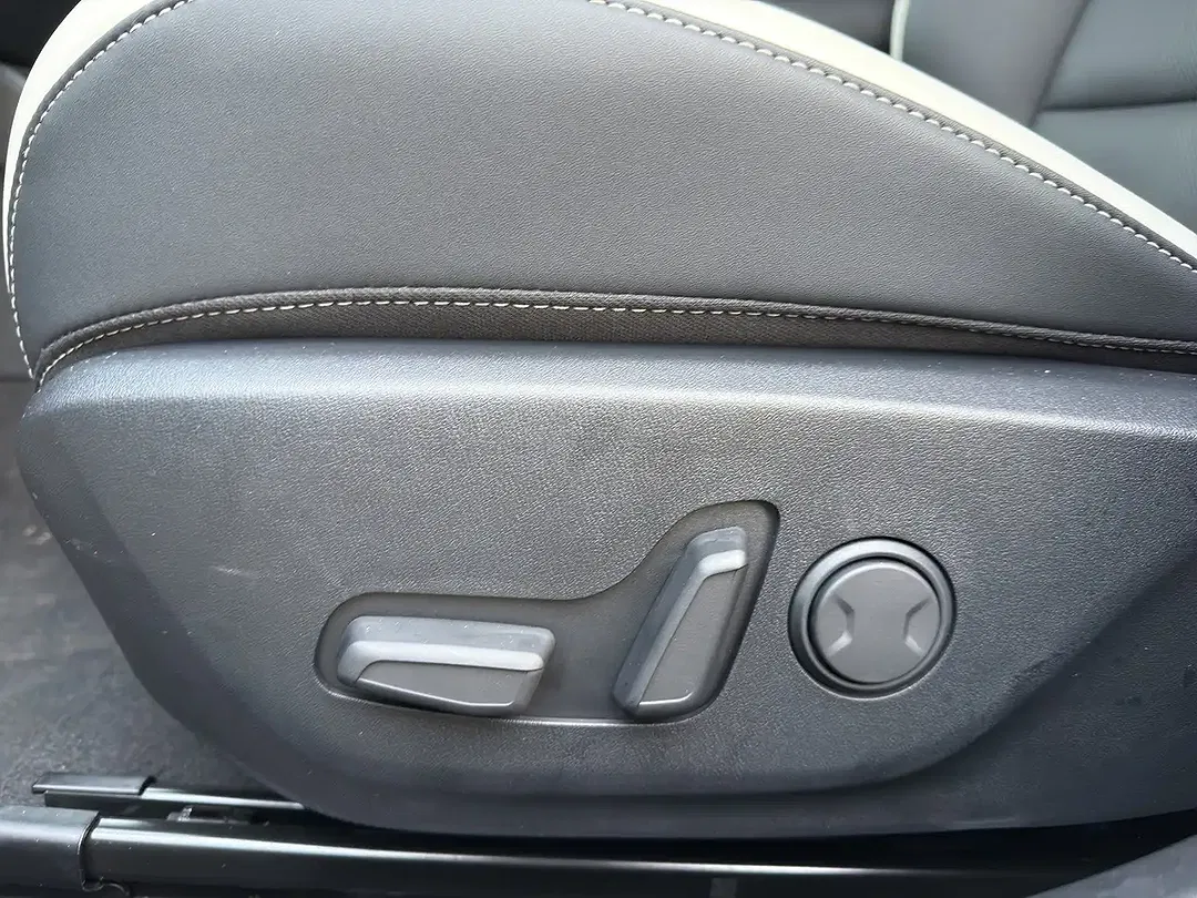 Kia K4 1.6 T-GDI DCT GT-Line - foto 15
