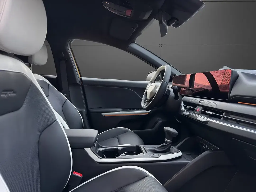 Kia K4 1.6 T-GDI DCT GT-Line - Thumbnail 8