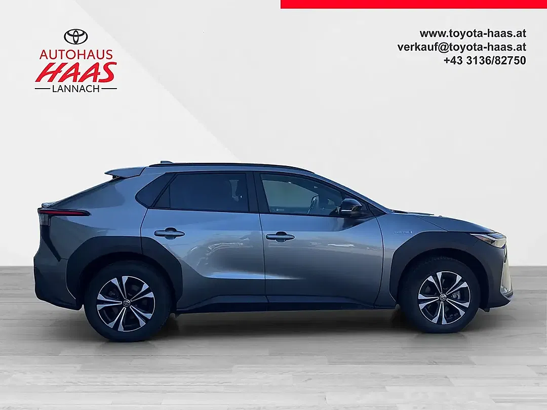 Toyota bZ4X AUT - Thumbnail 6