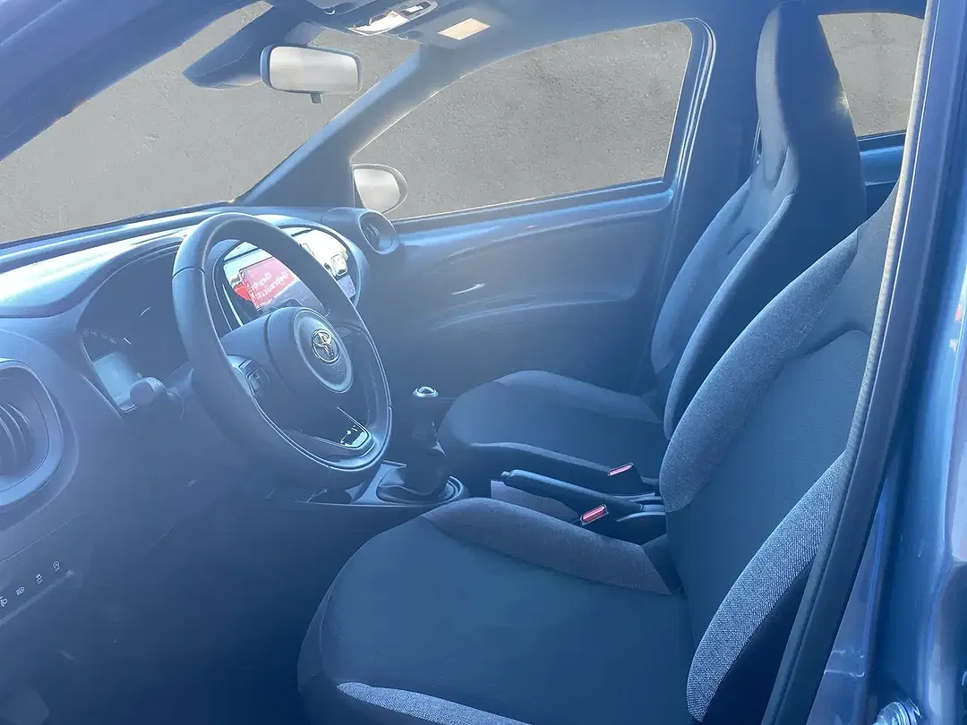 Toyota Aygo X Business Edition - Thumbnail 7