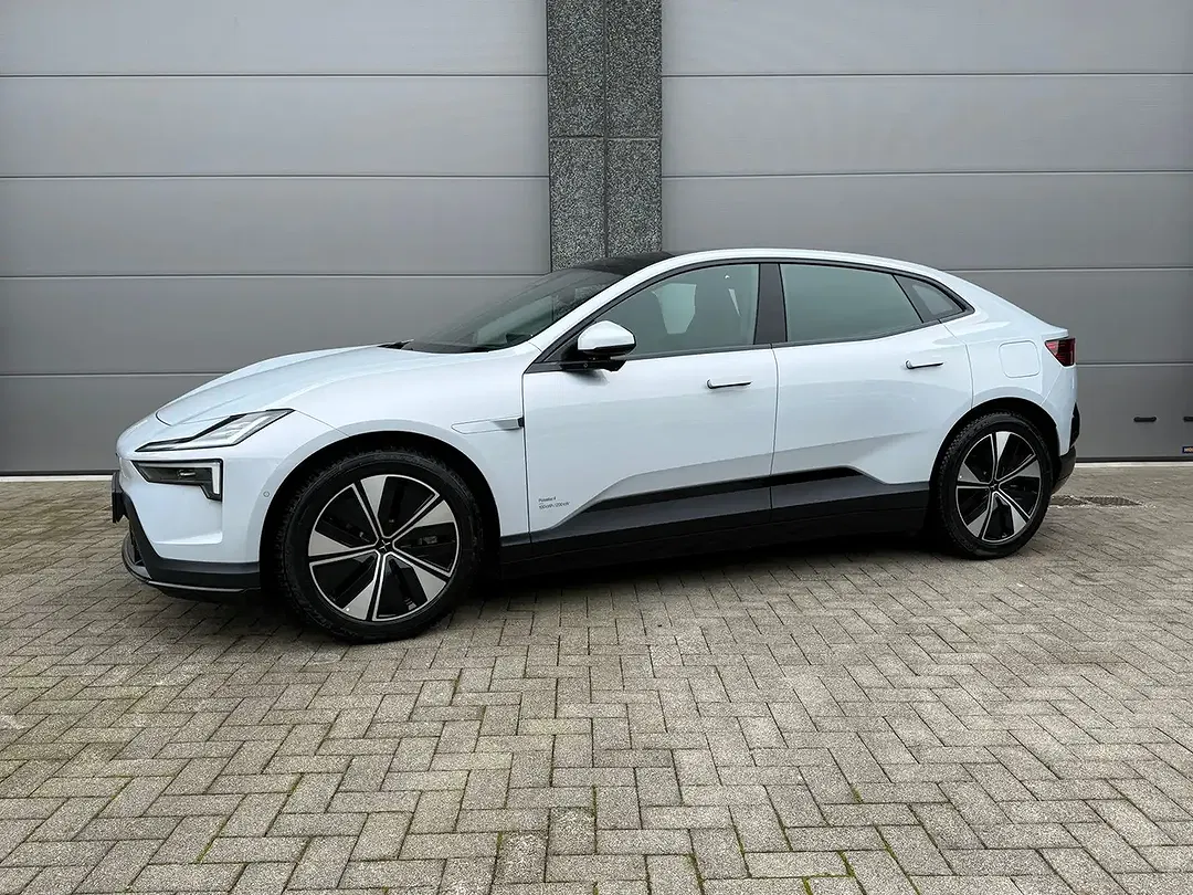 Polestar 4 100 kWh Long Range Single Motor - foto 2
