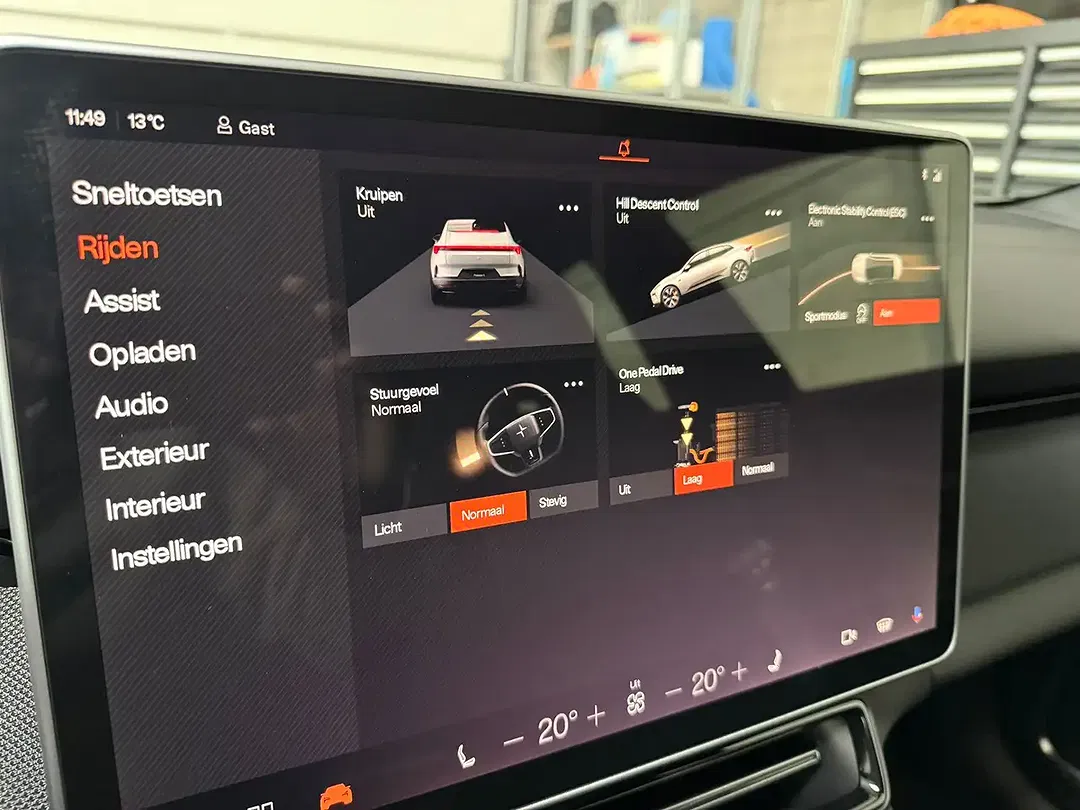 Polestar 4 100 kWh Long Range Single Motor - Thumbnail 25