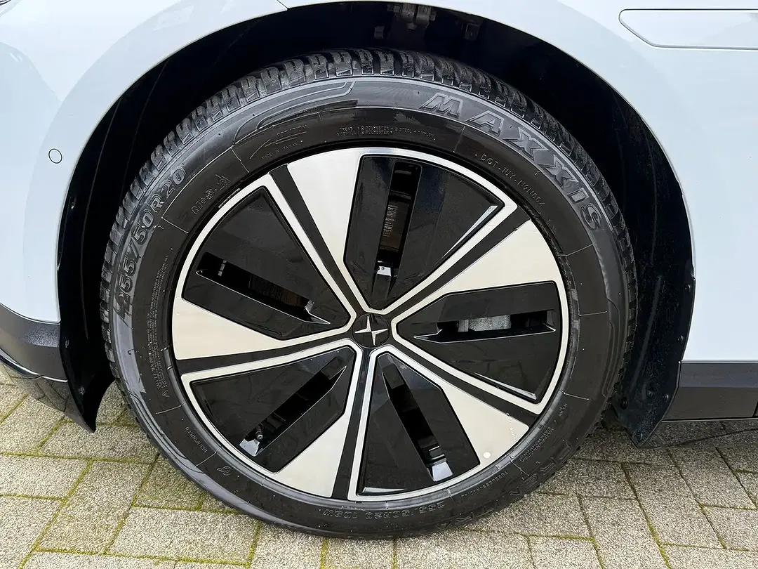 Polestar 4 100 kWh Long Range Single Motor - Thumbnail 29