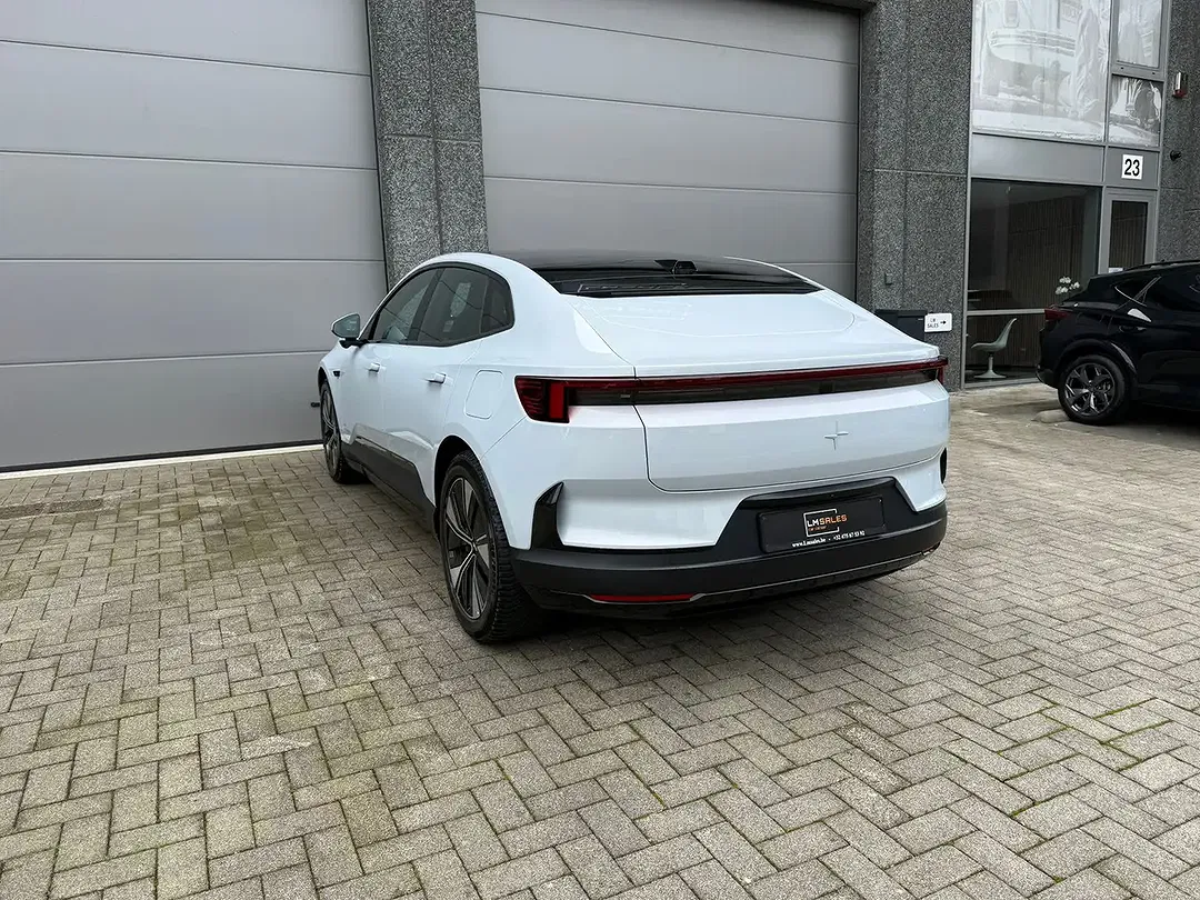 Polestar 4 100 kWh Long Range Single Motor - Thumbnail 3
