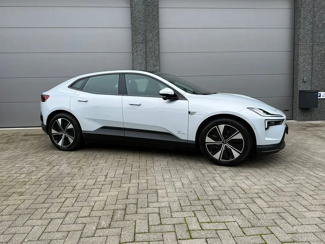 Polestar 4 100 kWh Long Range Single Motor - Thumbnail 7