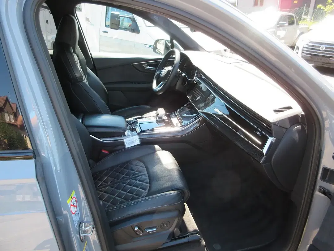 Audi SQ7 4.0 TFSI quattro competition plus - Thumbnail 10