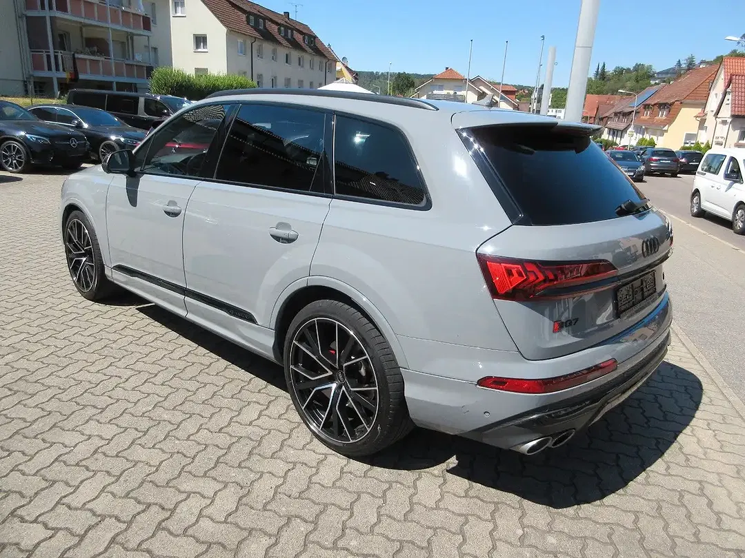 Audi SQ7 4.0 TFSI quattro competition plus - Thumbnail 4
