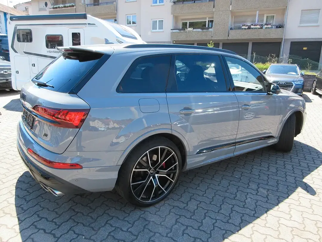 Audi SQ7 4.0 TFSI quattro competition plus - Thumbnail 5