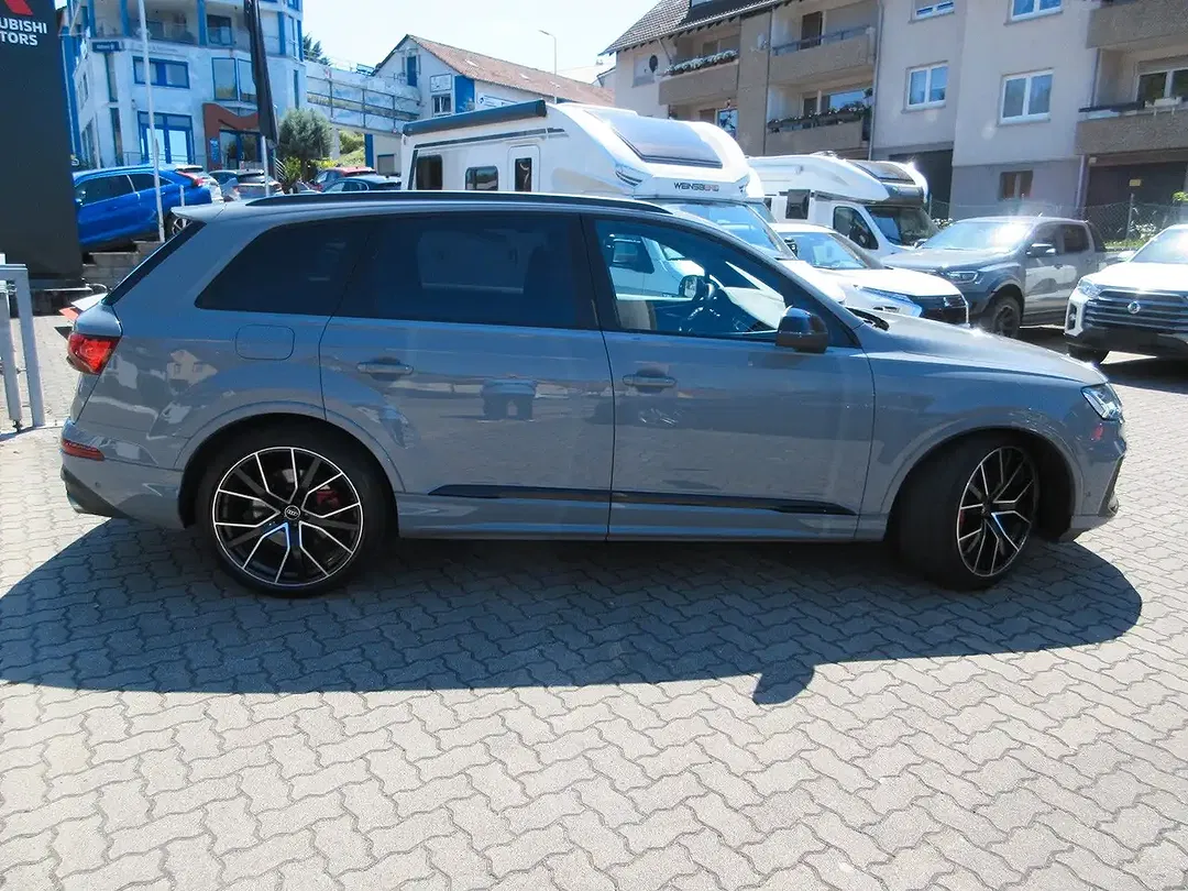 Audi SQ7 4.0 TFSI quattro competition plus - Thumbnail 6
