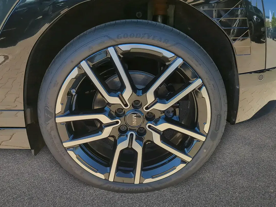 MINI Aceman JCW Trim - Thumbnail 10