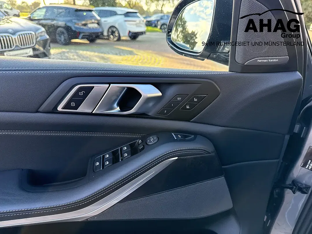 BMW X5 xDrive M Sport Pro - Thumbnail 15